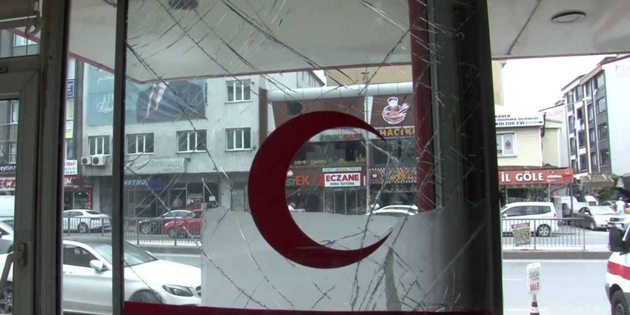 Anaokulunda fenalaşan 5 yaşındaki kız, hastanede hayatını kaybetti, aile hastaneyi birbirine kattı