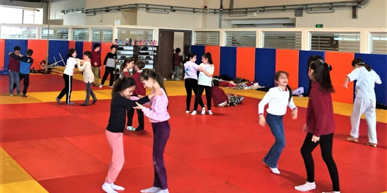 İlkokul öğrencileri sporun her dalı ile buluşacak