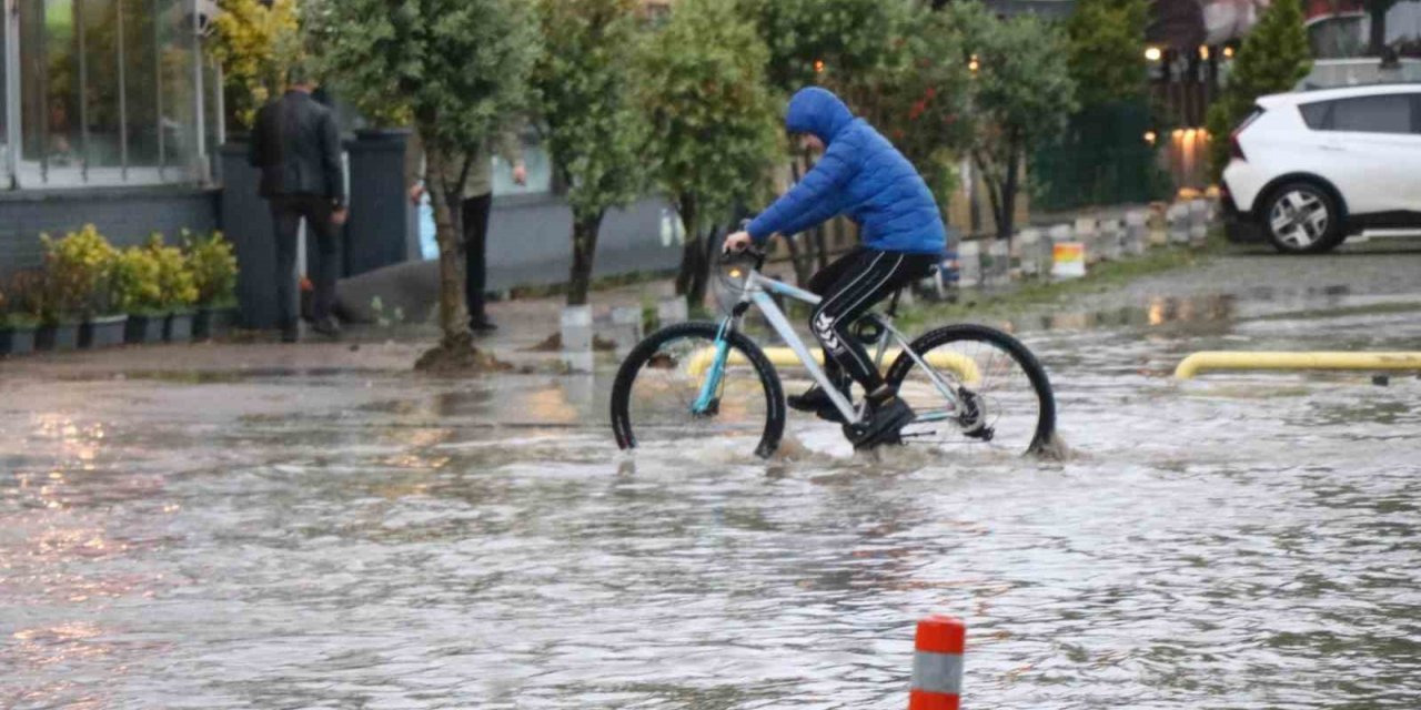 Samsun’da sağanak yağış