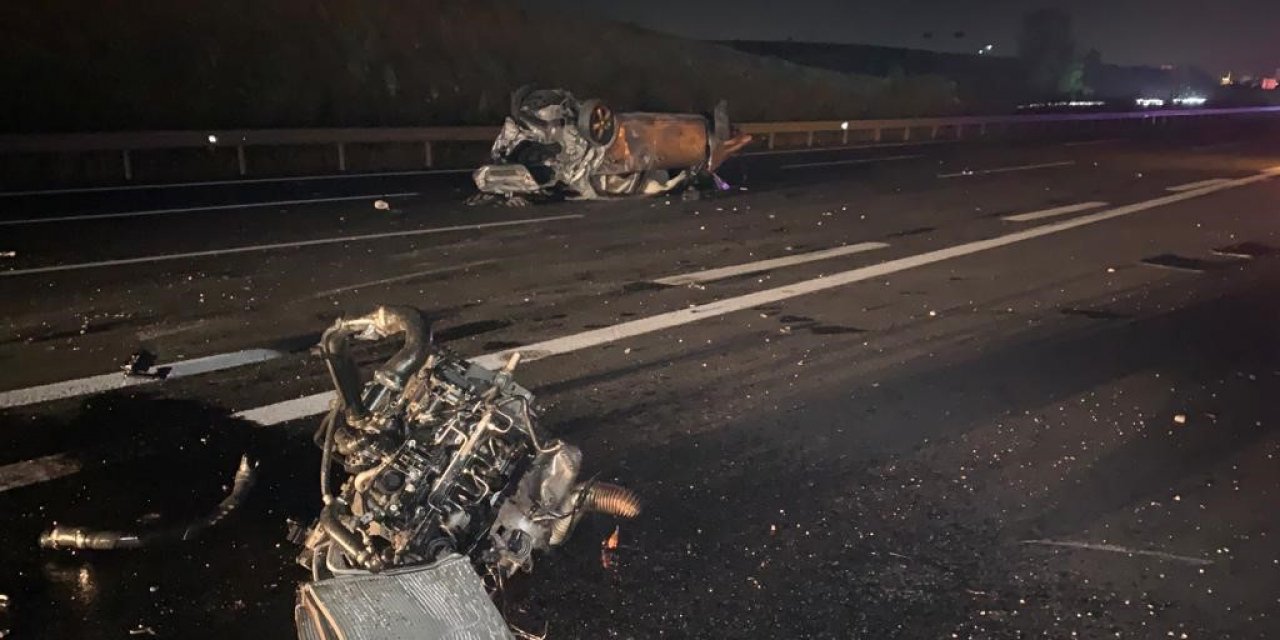Gaziantep’te feci kaza: Alev topuna dönen araçtaki 1 kişi yanarak öldü