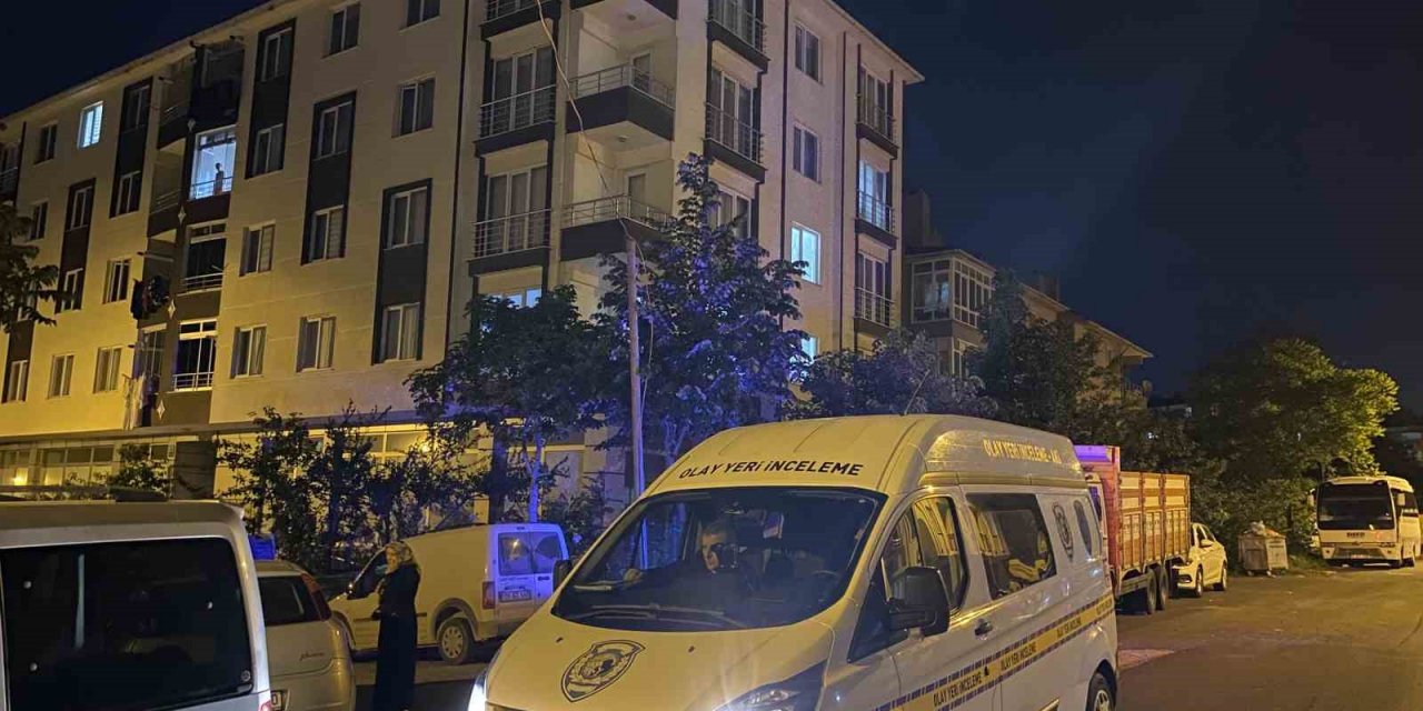 Balkondan düşen minik Beste’den acı haber