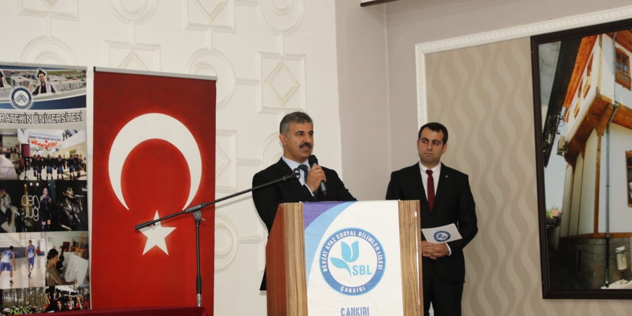 Rektör Çiftçi; “İlk Türk İslam eserleri, bu kaynaşmanın nadide örnekleridir”