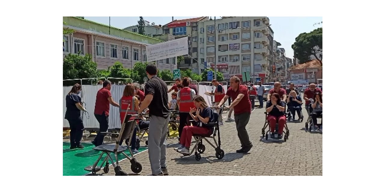 Aydın Devlet Hastanesi’nde yangın ve deprem tatbikatı yapıldı