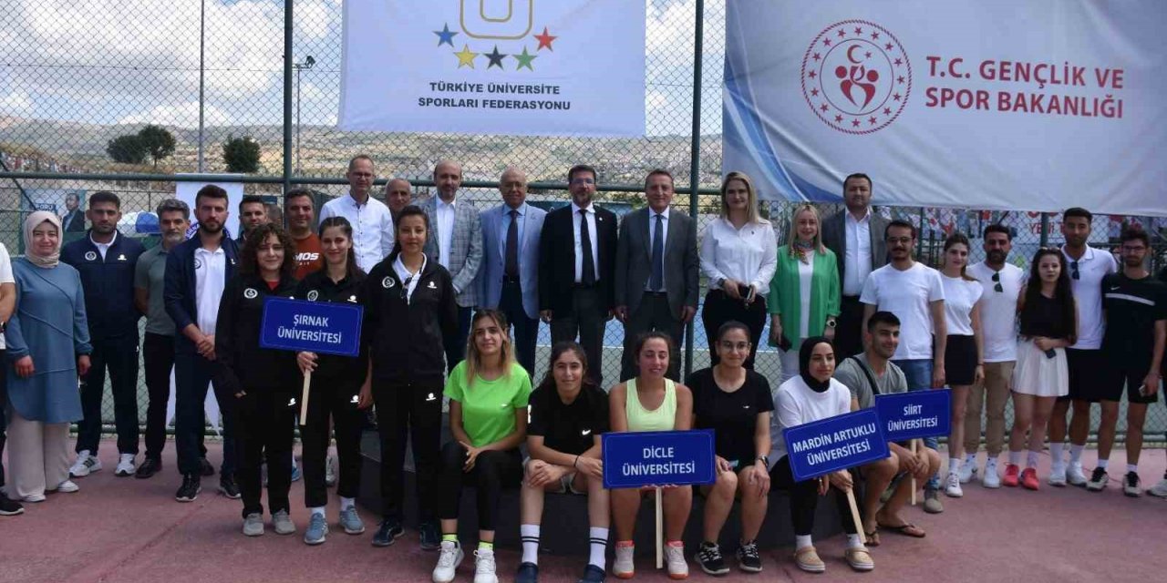 Şırnak’ta üniversiteler arası Tenis Bölge Şampiyonası başladı