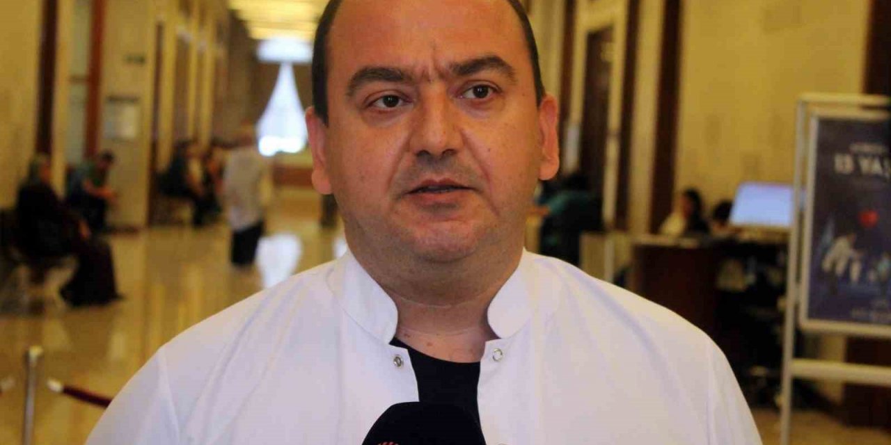 “Sigara, mesane kanseri riskini artırıyor”