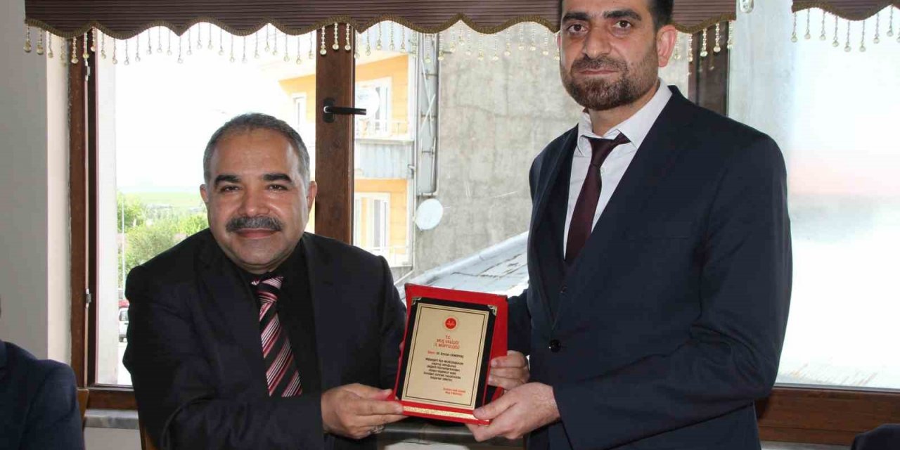 Müftü Demirtaş için veda yemeği verildi