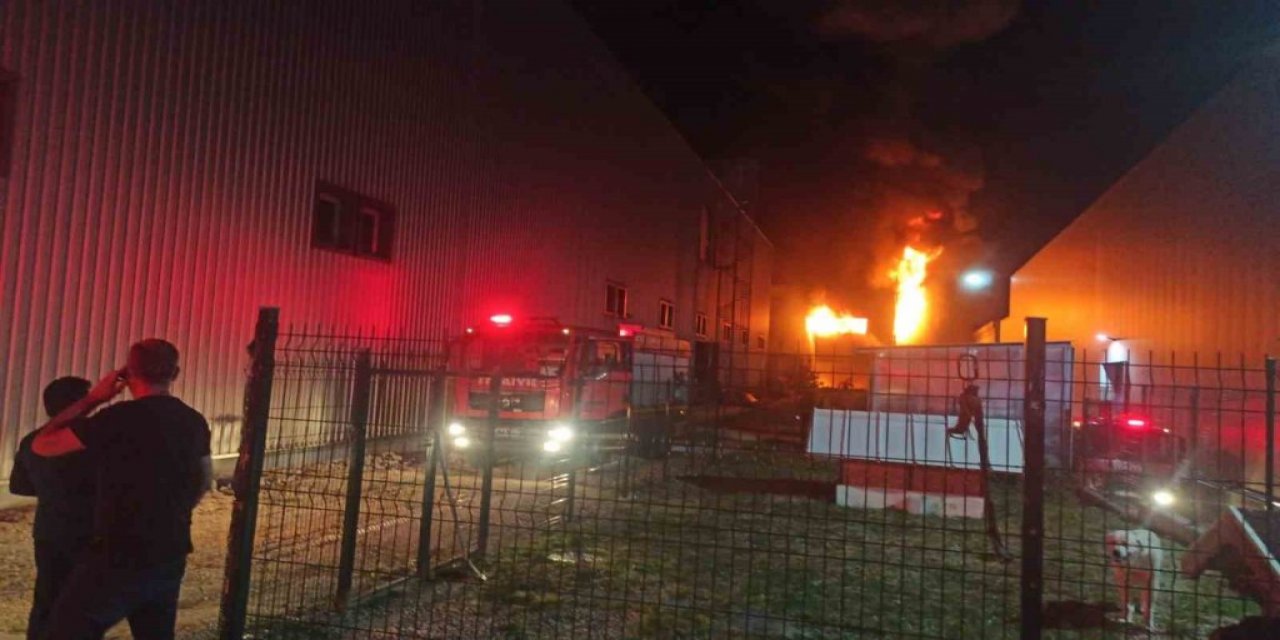 Bursa'da büyük fabrika yangını! Başkan Aktaş'tan açıklama