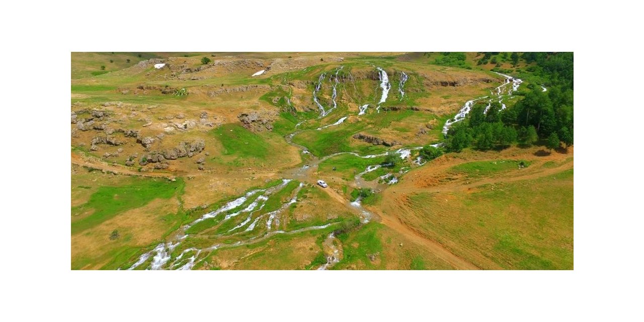 Erzincan’da Konarlı Şelalesi doğal güzelliğiyle ziyaretçilerini bekliyor