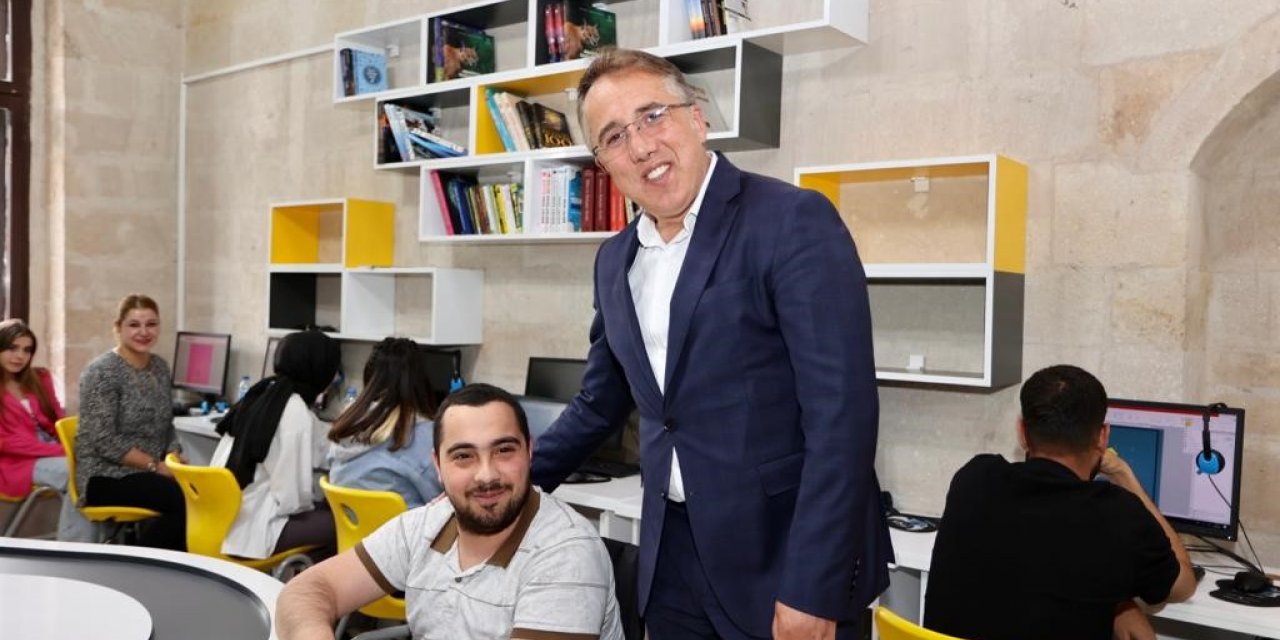 Başkan Savran, KAPEM kursiyeri gençlerle bir araya geldi