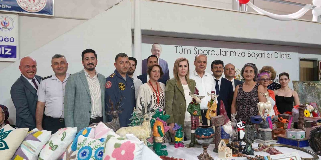 Ortaca’da kursiyerlerin yılsonu sergisi