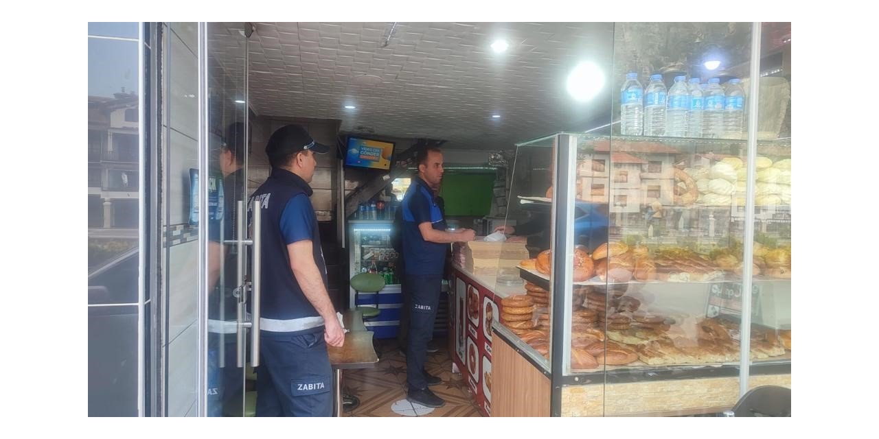 Amasya’da zabıta ekiplerinden marketlerde etiket denetimi