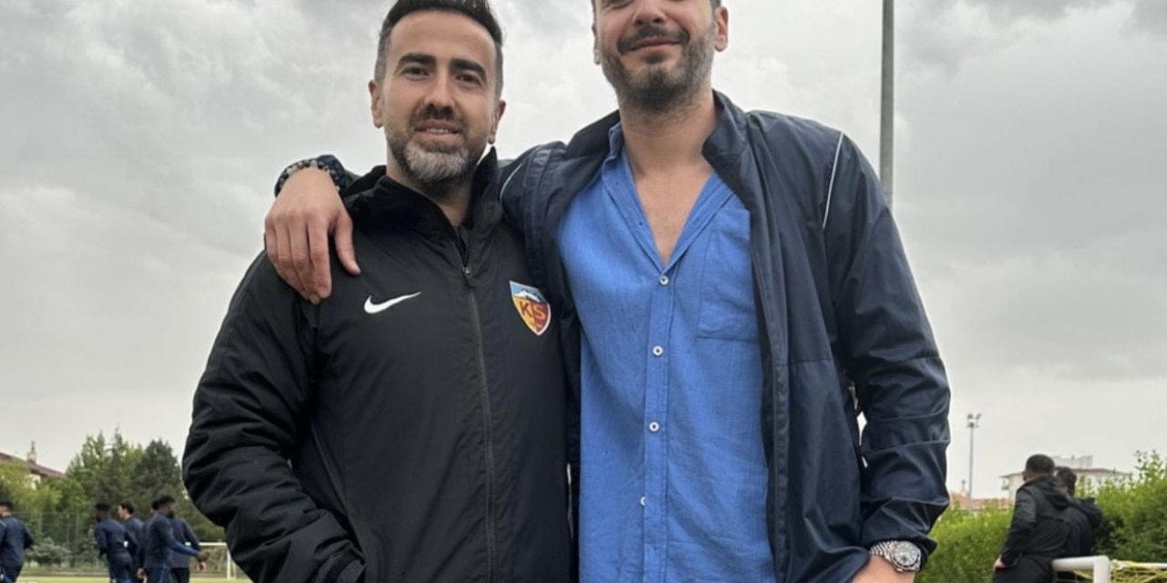 Cenk Gönen Kayserispor’dan ayrıldı