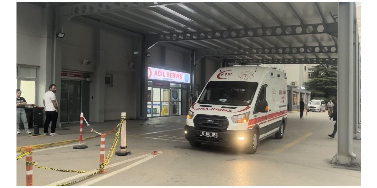 Depremde 30 yakınını kaybeden uzman hekim görev yaptığı Bursa’da vefat etti