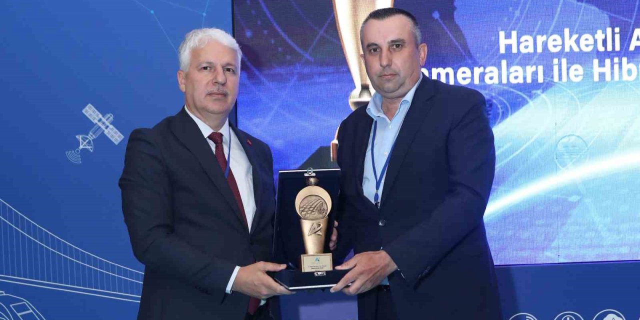 Bursa’nın trafik çözümlerine ‘Aklın Yolu Ödülü’