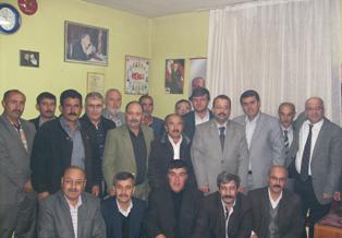 MHP ilçelerde çalışıyor