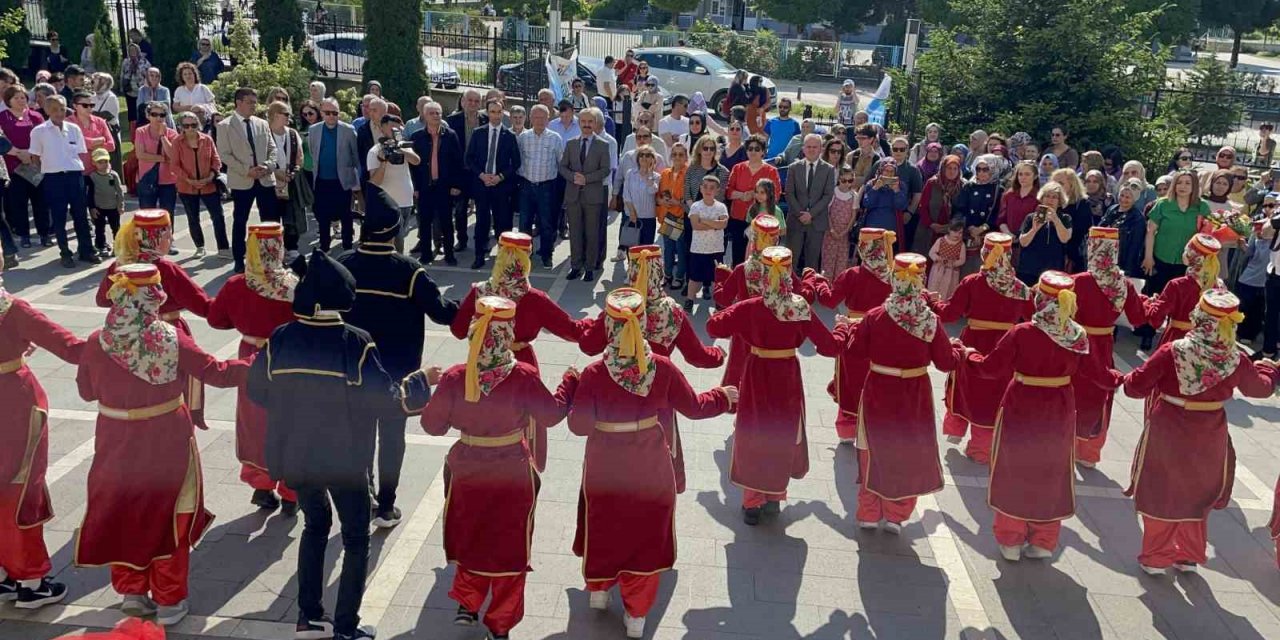 Çaycuma’da ‘Hayat Boyu Öğrenme Haftası’ kutlanıldı