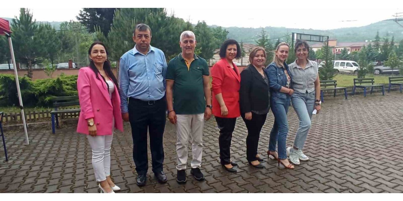 Anadolu Lisesi’nden dayanışma etkinliği