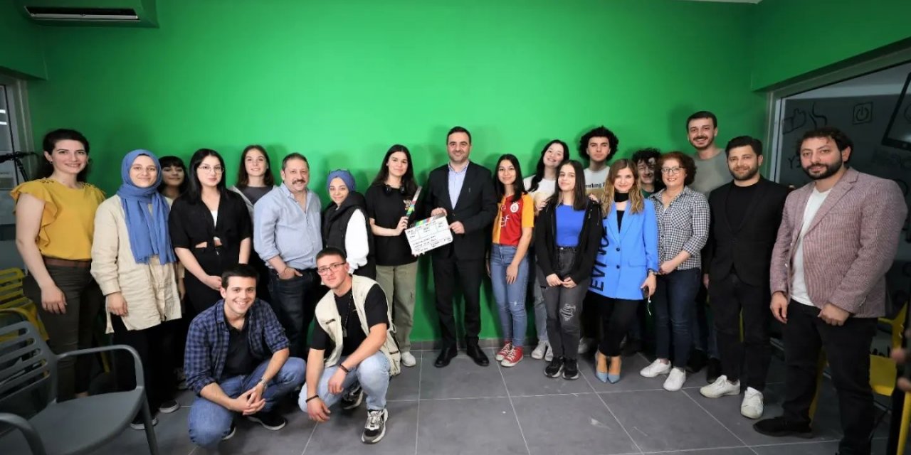 Başkan Özlü, geleceğin sinemacılarıyla bir araya geldi