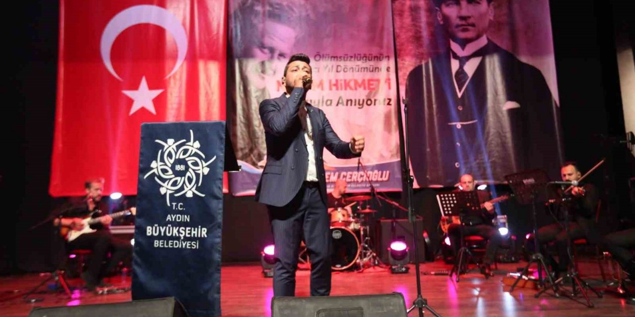 Aydın Büyükşehir Belediyesi Nazım Hikmet’i andı