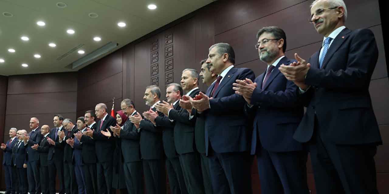 Konyalı bakan ikinci kez kabinede! Sağlık Bakanı Fahrettin Koca'dan açıklama