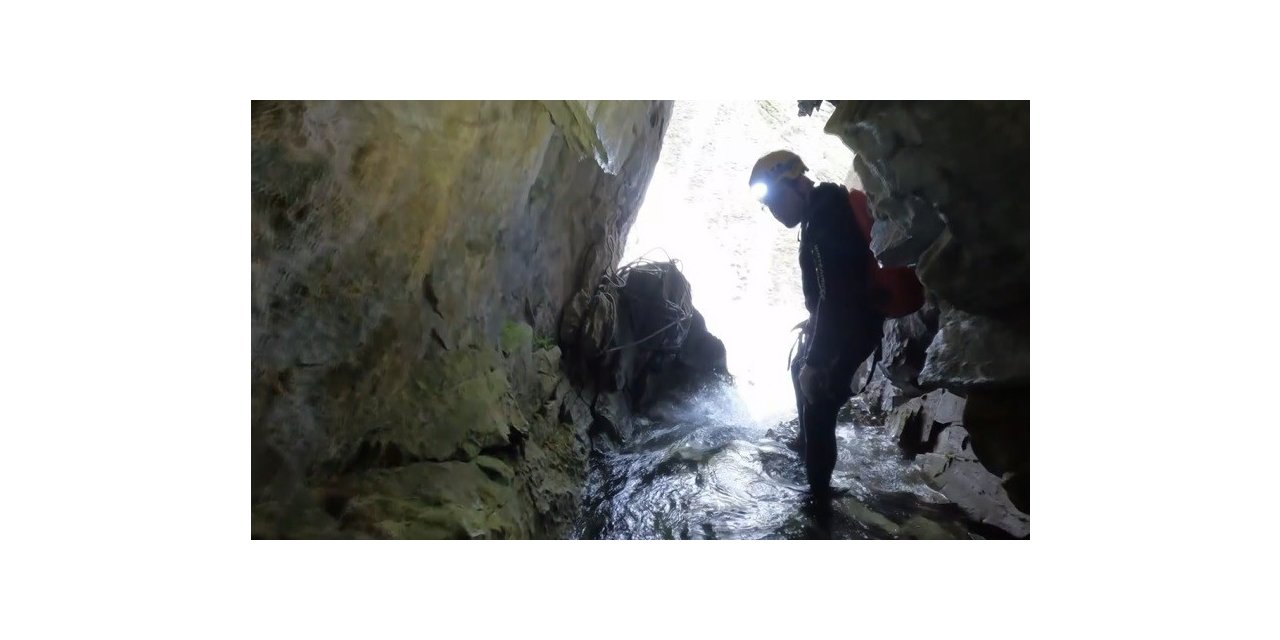 Uludağ’da kar sularının eridiği mağarada ölümüne macera