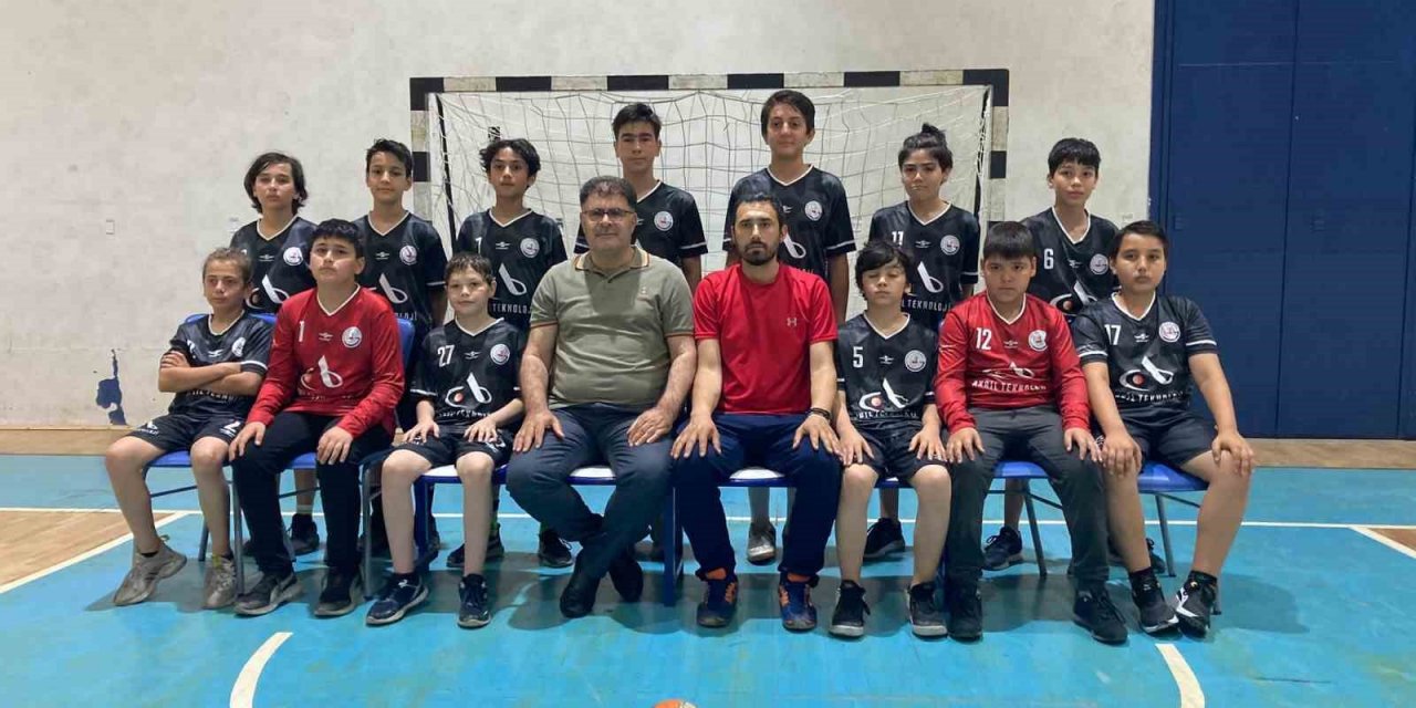 Aydın’ın namağlup takımı, şampiyonluk için yola çıktı