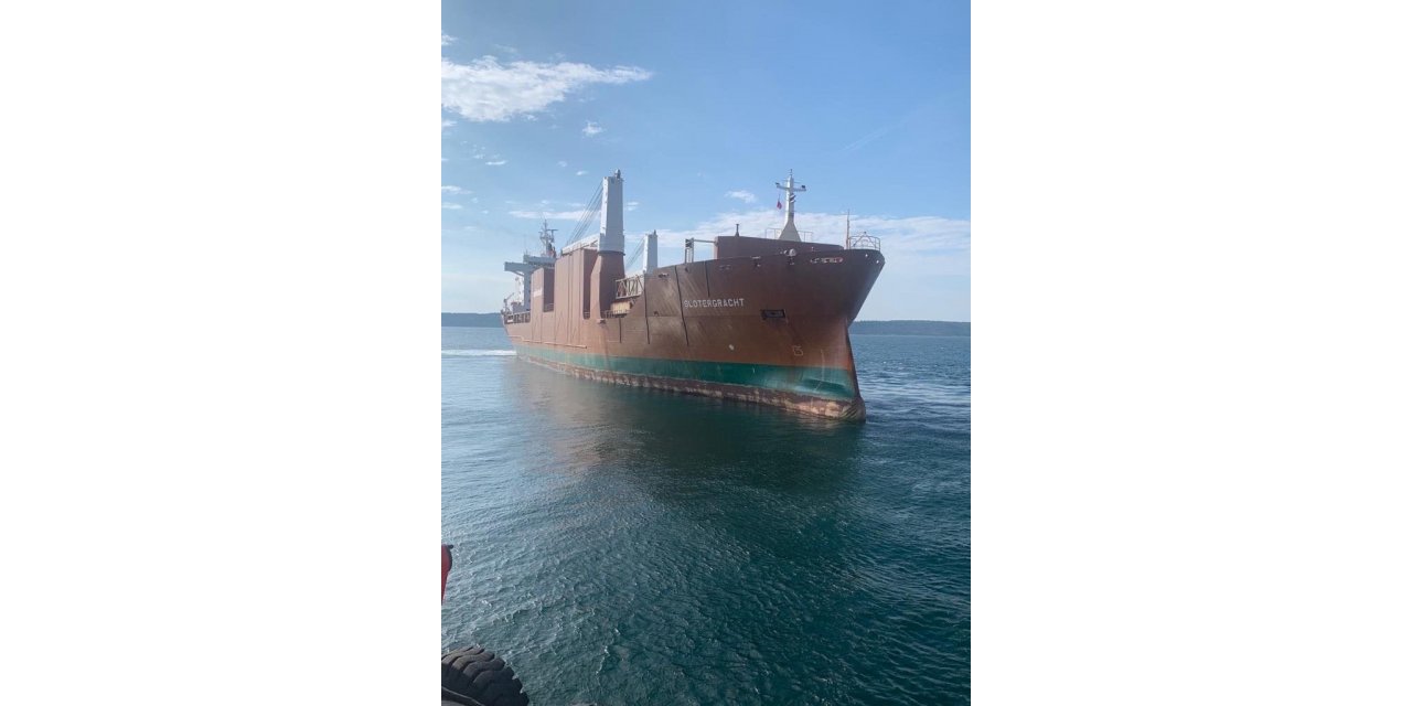 Çanakkale Boğazı’nda kargo gemisi arızası yaptı