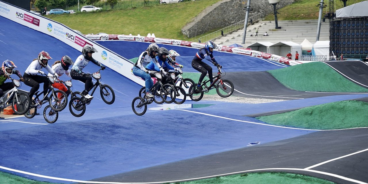 BMX World Cup Sakarya’da fırtına estirdi