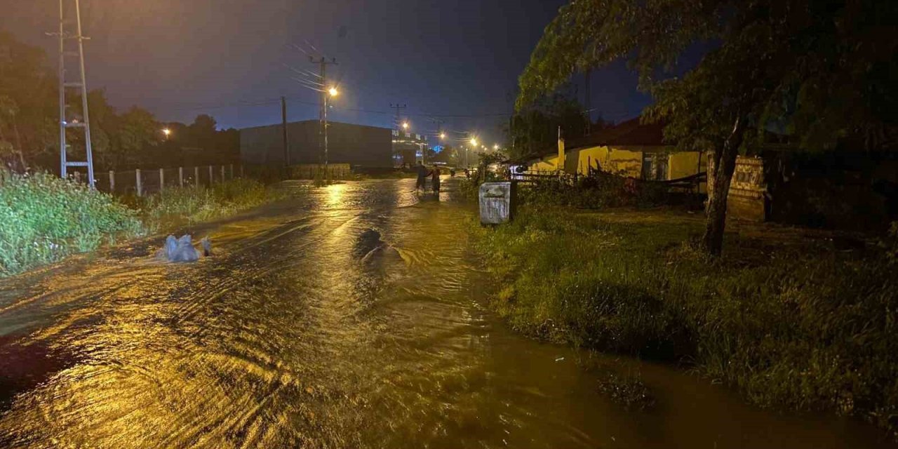 Sinop’ta sağanak yağış, heyelanlara neden oldu