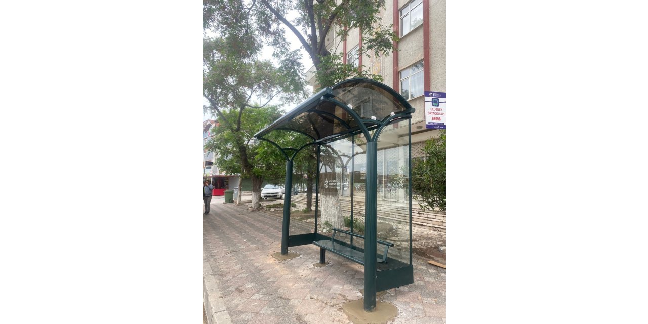 12 ilçede duraklar yenileniyor