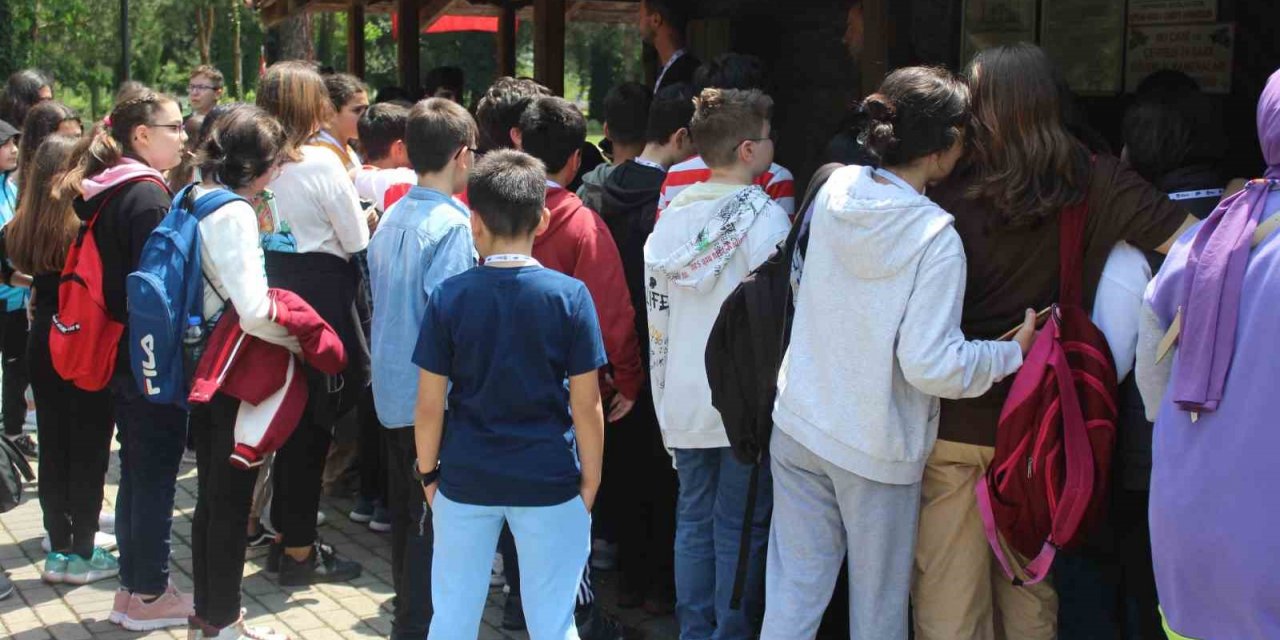 Öğrencilerden 8 asırlık gezi