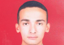 Şehit Astsubay toprağa veriliyor