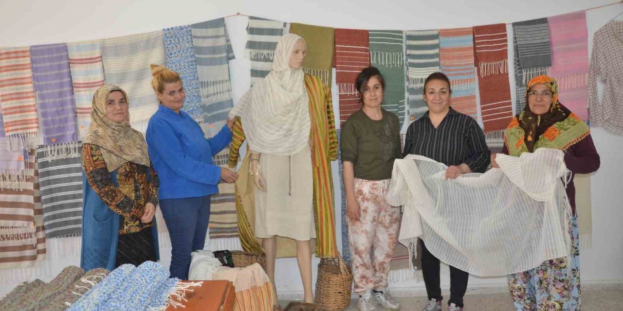 Antalya’da kadınlar 300 yıllık geleneklerini yaşatıp aile bütçelerine katkı sağlıyor