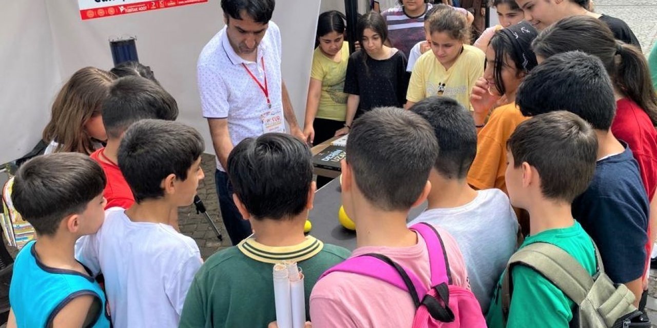 Bilgievi öğrencileri Sur Bilim Şenliğine katıldı