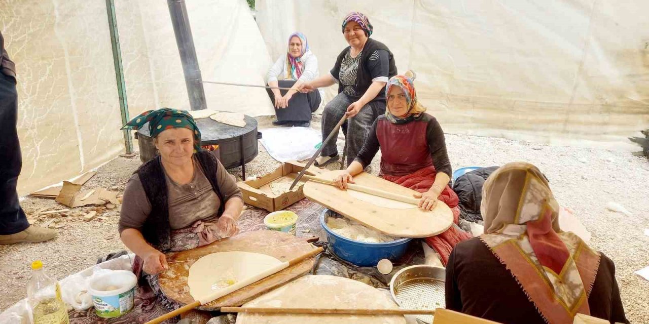 Günyüzü Şehit Recep Çetin Ortaokulunda panayır düzenlendi