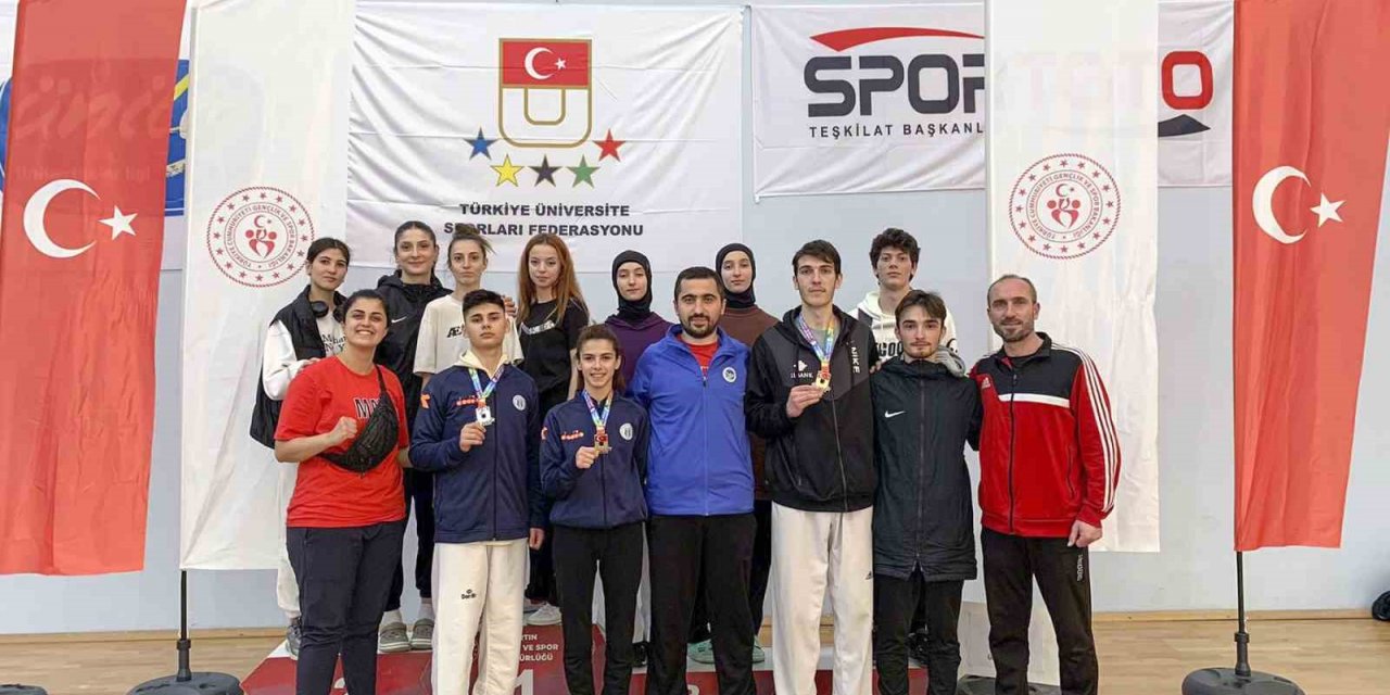 SUBÜ’den tekvandoda 3 madalya 1 kupa
