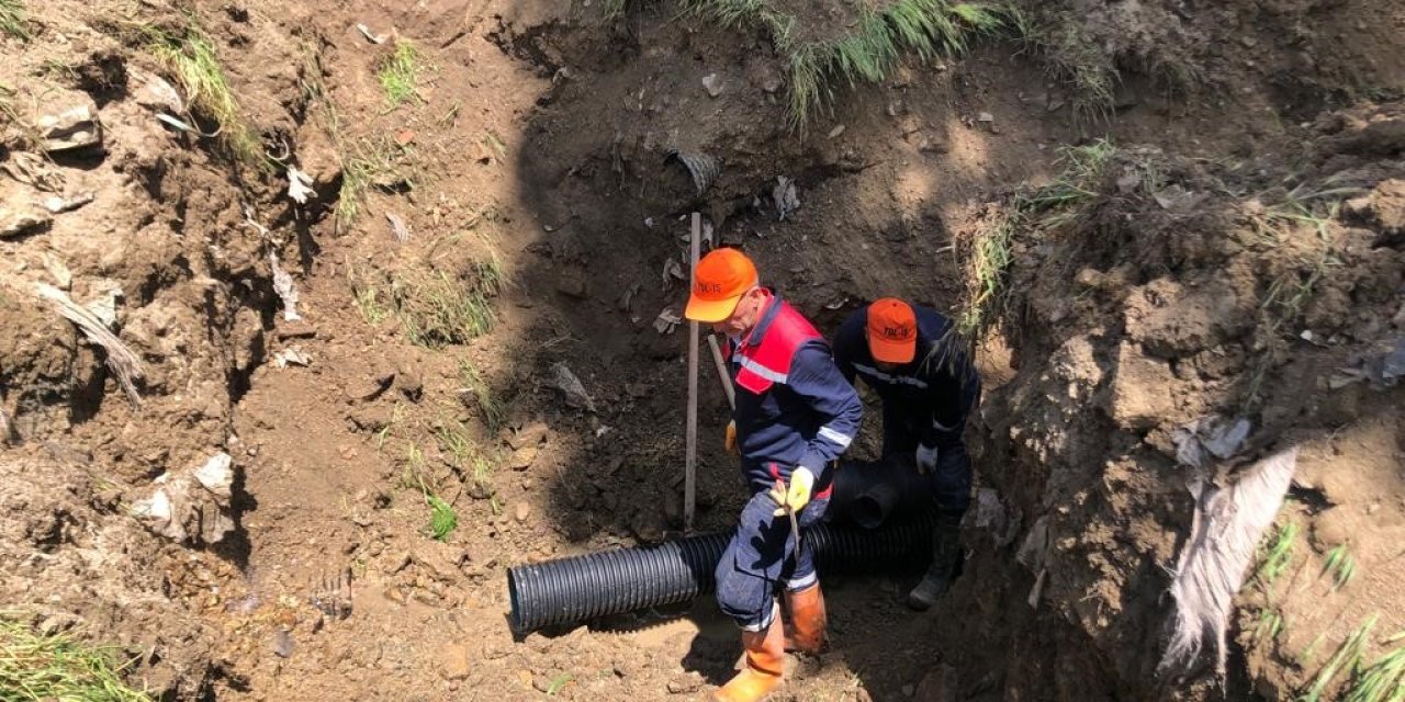 İl Özel İdare ekipleri sahada