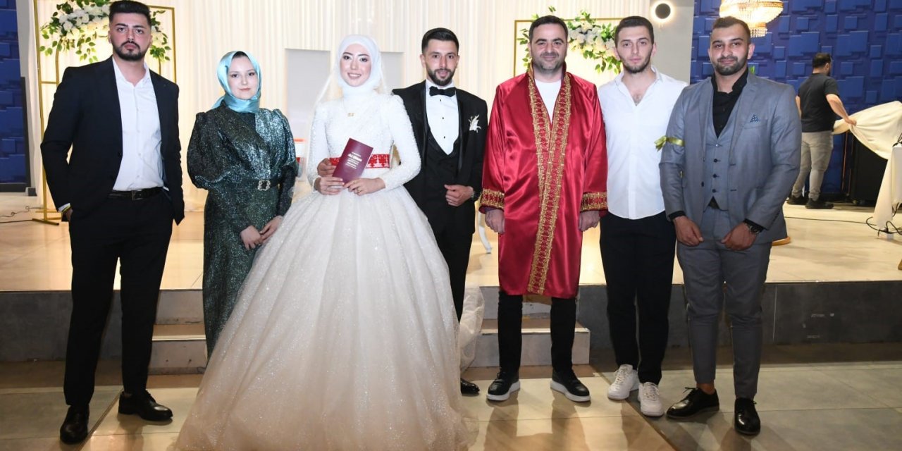 Başkan Özlü, Türkiye Yüzyılı’nın ilk nikahlarını kıydı