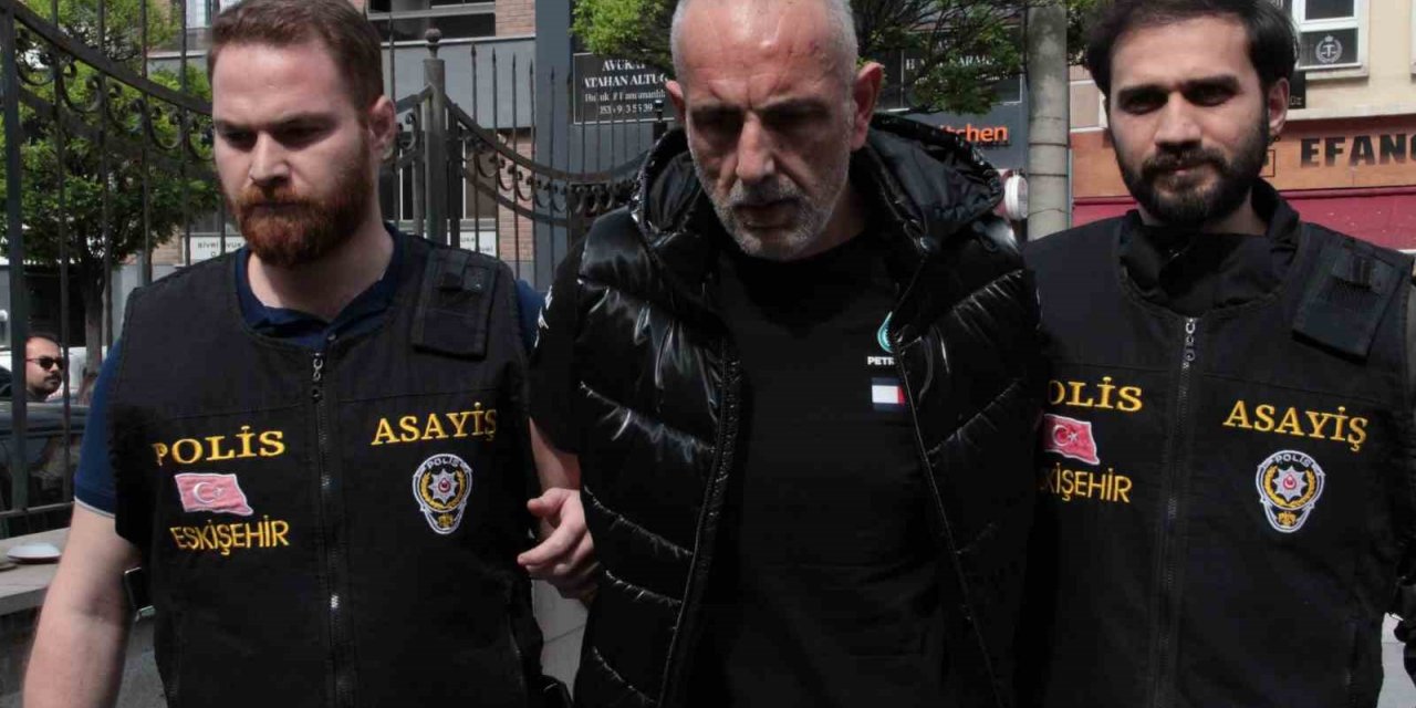 Tartıştığı adamı başına vurarak öldüren şüpheli adliyeye sevk edildi