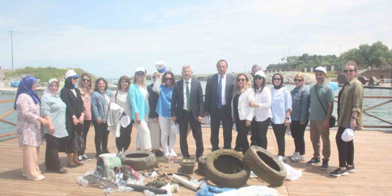 Trabzon’da Çevre Günü’nde dip temizliği yapıldı