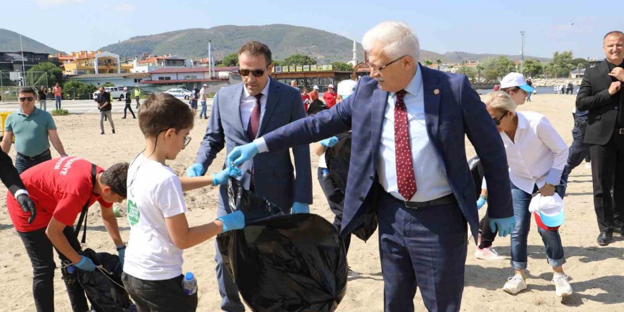 Burhaniye’de Çevre Günü etkinliği