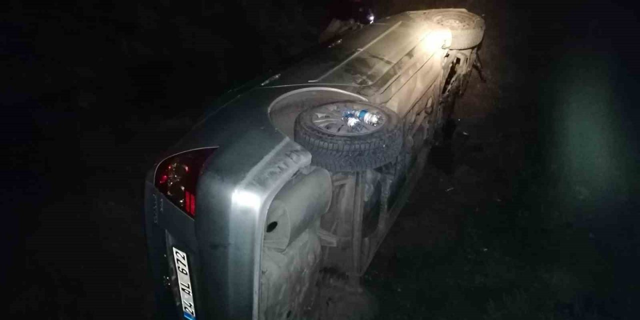 Erzincan’da trafik kazası: 2 yaralı
