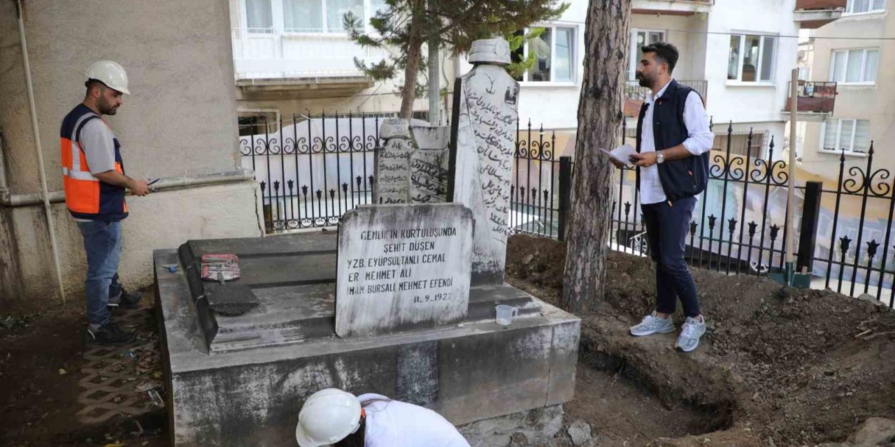 Gemlik Belediyesi’nden ecdada saygı