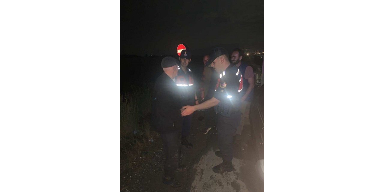 Alzheimer hastası yaşlı adam Jandarma tarafından bulundu