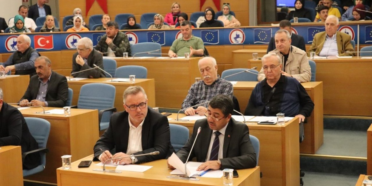 Düzce Belediye Meclisi 30 gündem maddesini görüştü