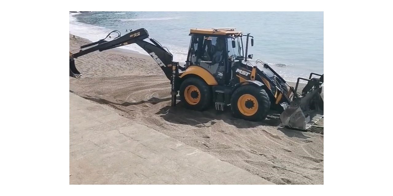 Kapuz Plajı sezon öncesinde bakıma alındı