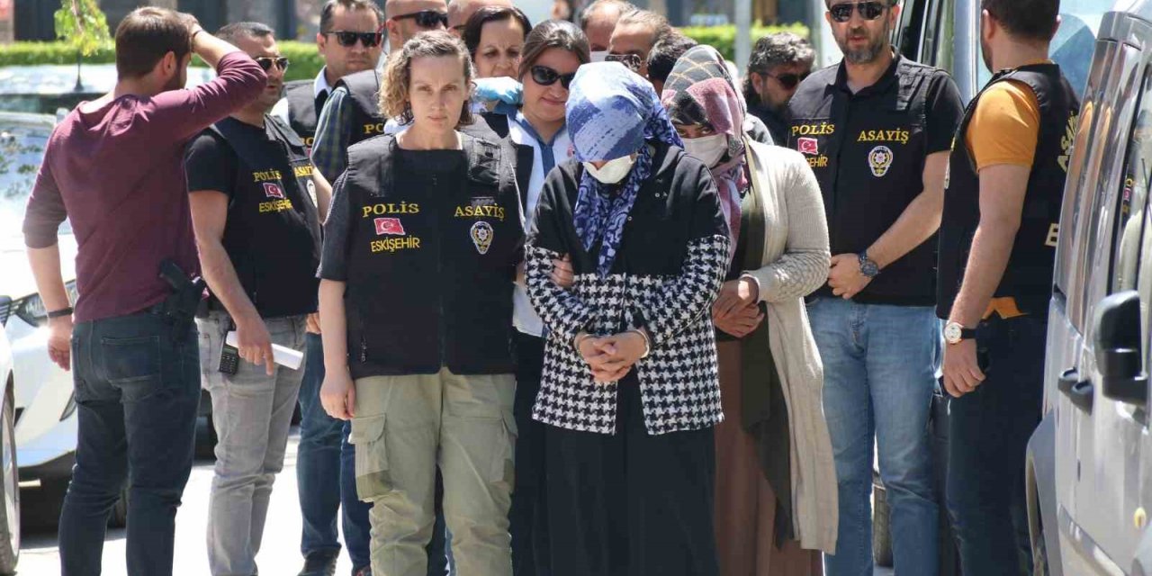 Eşini öldürdüğü gerekçesiyle tutuklanan Esra Altay ifadesini değiştirdi