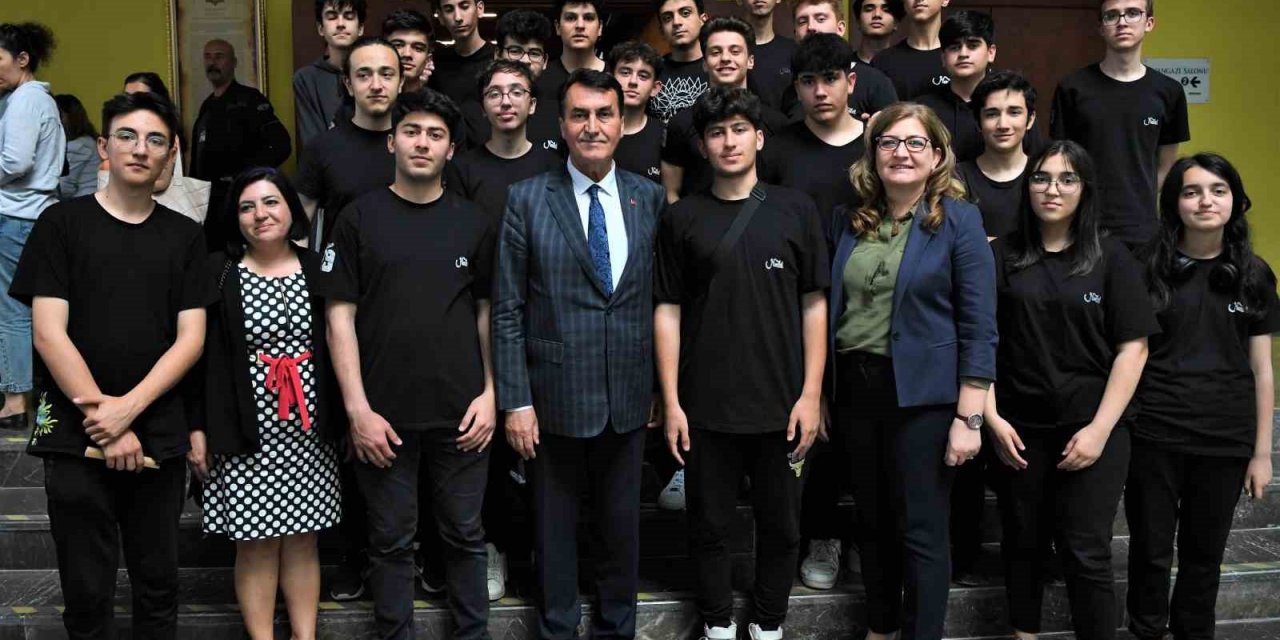 Osmangazi, Bursa’yı 412 bin 803 ton karbondioksitten kurtardı