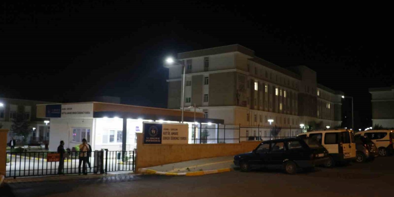 Adana’da erkek öğrenci yurdunun güvenlik görevlisi öldürüldü