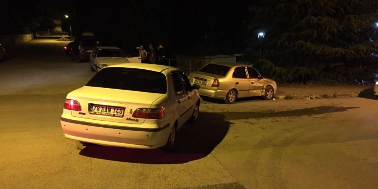 İki otomobilin çarpıştığı kazada sürücü alkollü çıktı